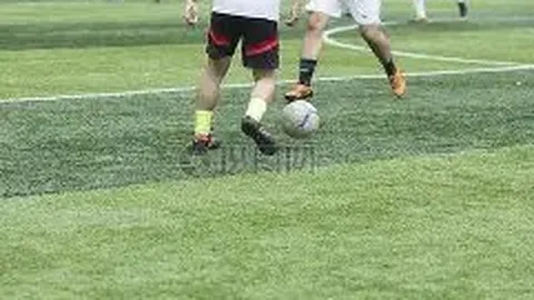 【11月8日精彩对决】国锦赛斯诺克激战正酣：希金斯对马奎尔，吴宜泽赛场心态——随心所欲！