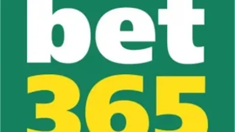 意甲第18轮：那不勒斯1-0逆转AC米兰，埃尔马斯进球，凯西绝平球遭判无效